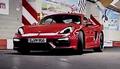 Porsche Cayman GTS na torze dla gokartów